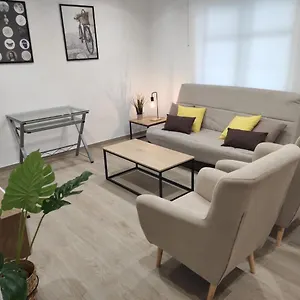 https://arco-centro-cadiz.hotelsincadiz.net